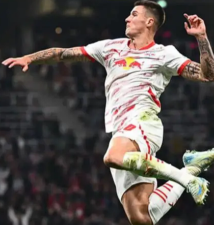 萨哈建言舍什科：效仿<a href='/news/tag/405' style='color: blue;'>伊布</a>气场，深耕<a href='/news/tag/267.html' style='color: blue;'>英超</a>赛场